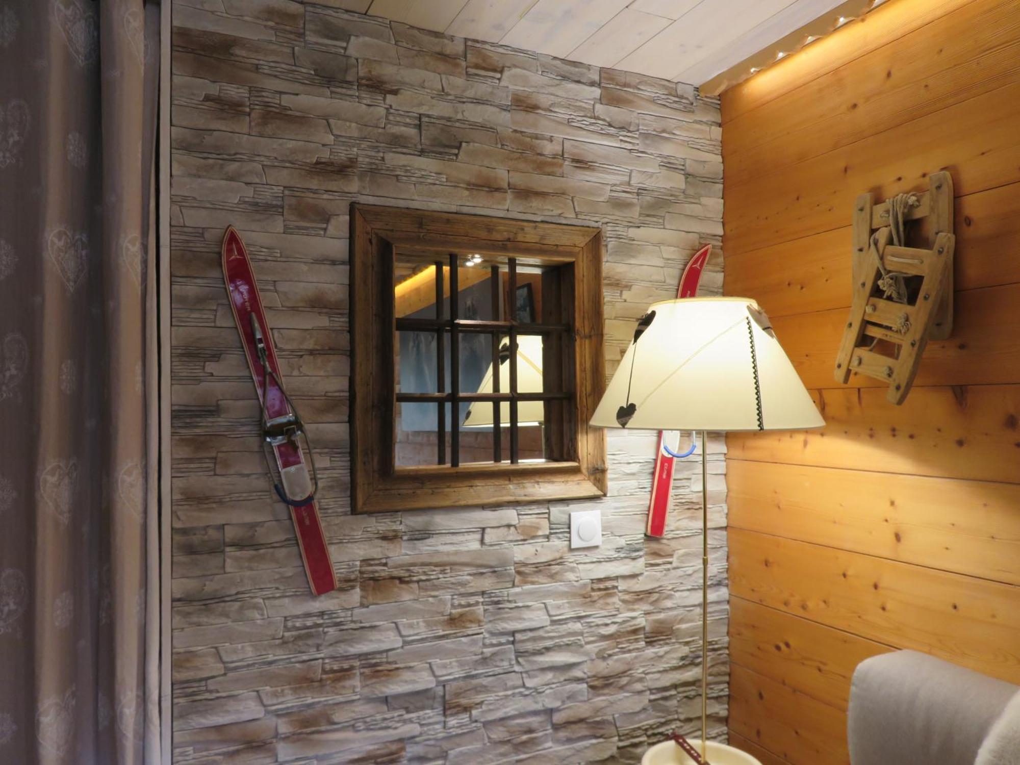 Pensee Des Alpes 2 Etoiles Ski And Spa Брид-Ле-Бэн Экстерьер фото
